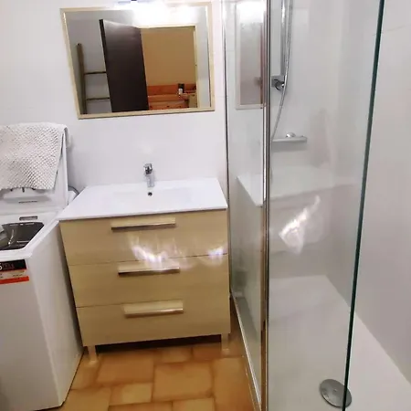 Apartment Confort Avec Piscine, A 30m De La Mer, Cap D'agde - Fr-1-607-76 *