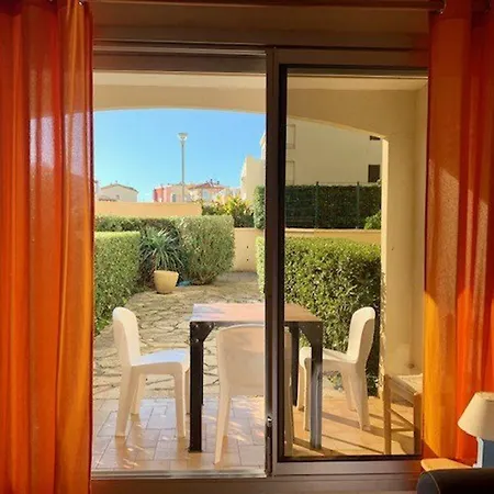 Confort Avec Piscine, A 30m De La Mer, Cap D'agde - Fr-1-607-76 Apartment Agde